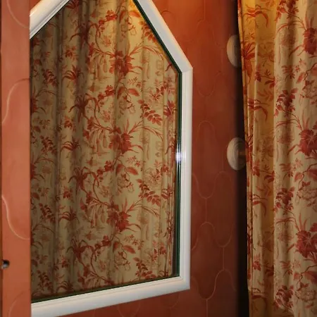 La De Don Mariano Hotel