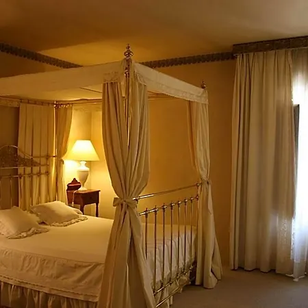 Hotel La De Don Mariano 2*